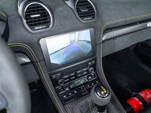 Used 2025 Porsche 718 Cayman GT4 RS RWD image 24