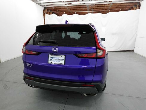 Certified 2023 Honda CR-V Sport image 5