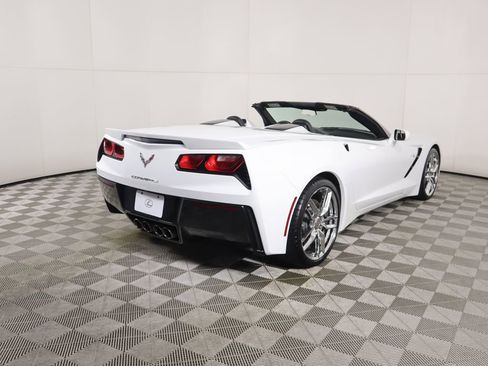 Used 2019 Chevrolet Corvette Stingray Convertible w/ 1LT image 5