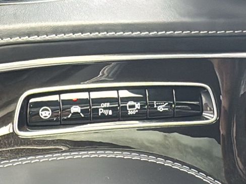 Used 2016 Mercedes-Benz S 550 4MATIC image 26
