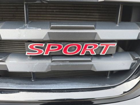 Used 2020 Honda Ridgeline Sport image 11