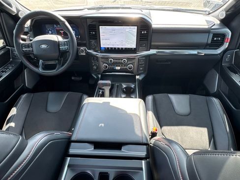 Used 2025 Ford F150 Raptor image 22