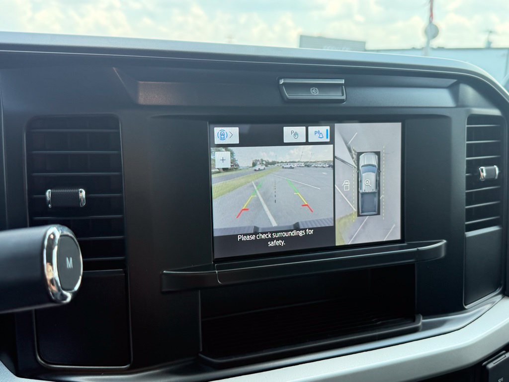 New 2025 Ford F350 XL w/ 360-Degree Camera Package RWD image 25