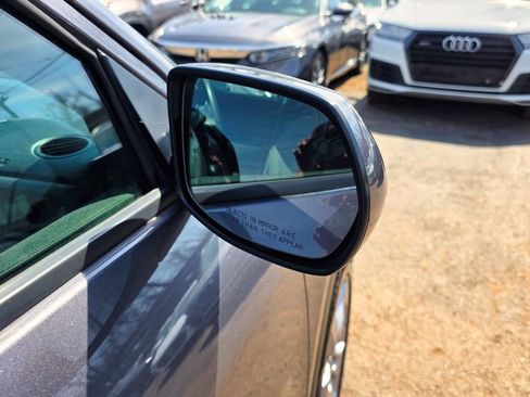 Used 2019 Honda HR-V LX image 50