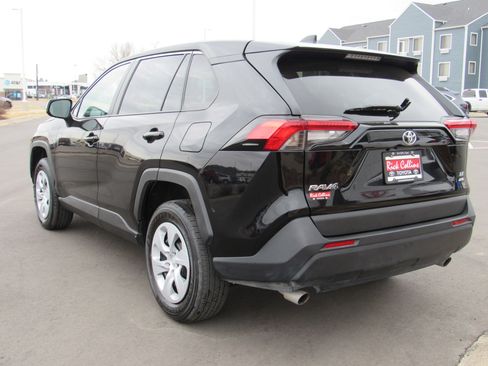 Used 2025 Toyota RAV4 LE image 8