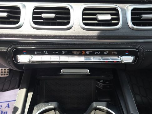 Certified 2022 Mercedes-Benz GLS 63 AMG 4MATIC image 21