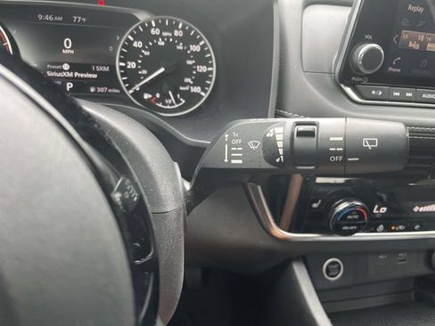Used 2021 Nissan Rogue SV w/ Premium Package FWD image 30
