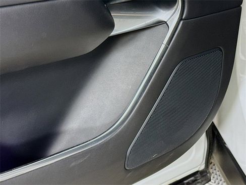 Certified 2023 Land Rover Range Rover SE image 21