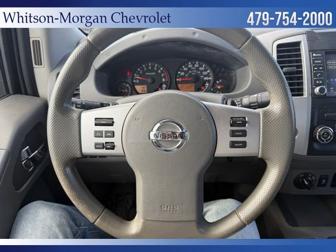 Used 2019 Nissan Frontier SV image 15