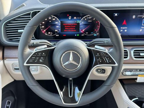 New 2026 Mercedes-Benz GLS 450 4MATIC image 18