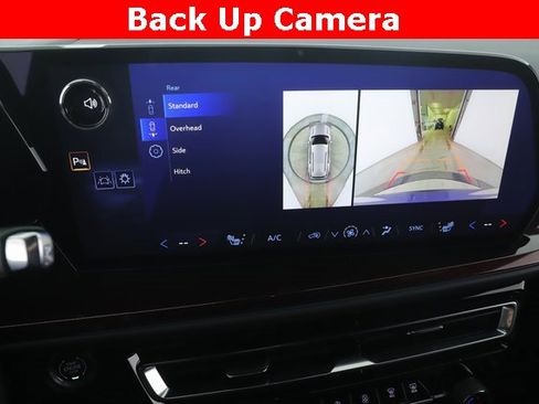 Used 2025 Chevrolet Traverse Z71 w/ LPO, Floor Liner Package image 24