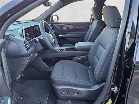 New 2026 Chevrolet Traverse LT image 15