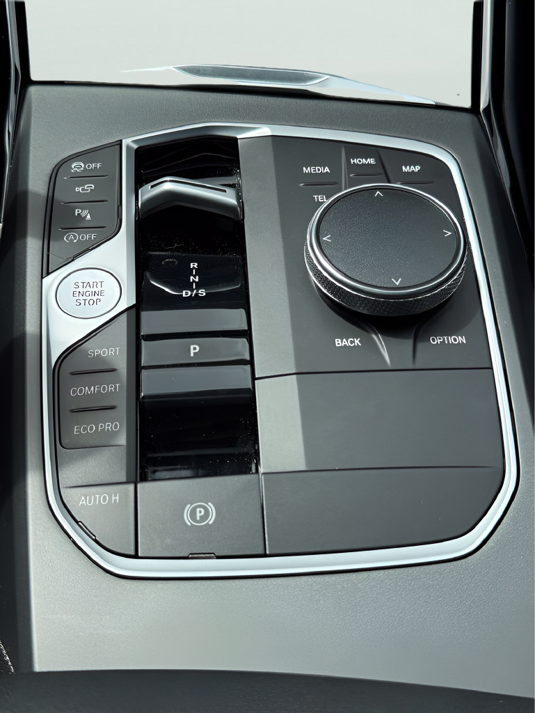 Used 2023 BMW 230i Coupe w/ Convenience Package RWD image 13