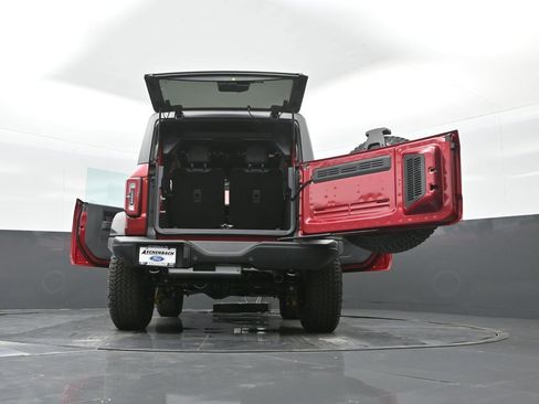 New 2025 Ford Bronco Badlands w/ Sasquatch Package image 30