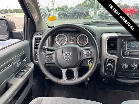Used 2017 RAM 1500 Classic SLT AWD/4WD image 13