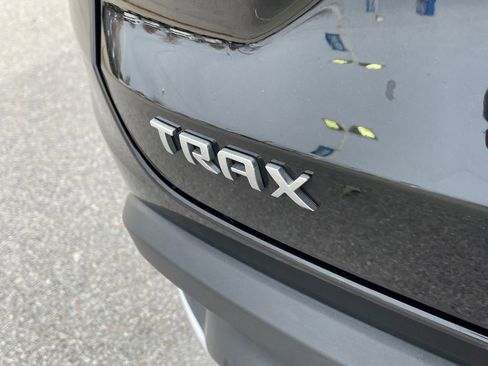 Used 2024 Chevrolet Trax LT image 18