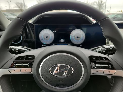 Certified 2023 Hyundai Elantra Limited w/ Cargo Package image 16