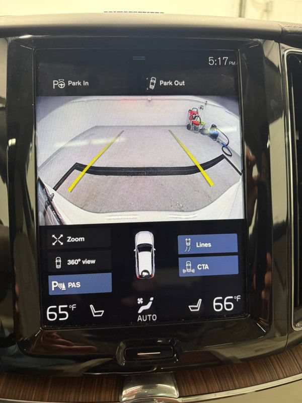 Used 2019 Volvo XC60 T5 Inscription AWD/4WD image 23