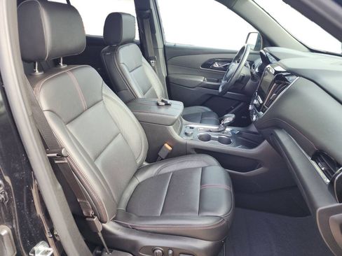 Used 2023 Chevrolet Traverse RS AWD/4WD image 41