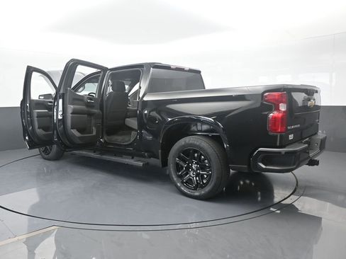 Used 2023 Chevrolet Silverado 1500 Custom image 76