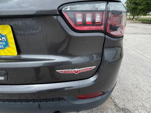 Used 2019 Jeep Compass Trailhawk AWD/4WD image 23