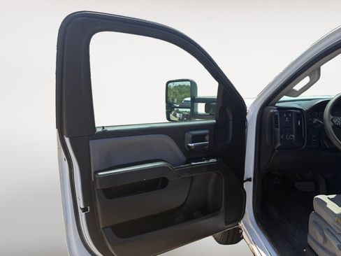 Used 2015 GMC Sierra 3500 4x4 Regular Cab w/ Sierra Convenience Package image 13