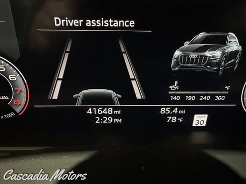 Used 2019 Audi Q8 Premium Plus w/ Premium Plus AWD/4WD image 15