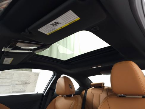 Certified 2025 BMW 230i xDrive Coupe w/ Convenience Package image 17