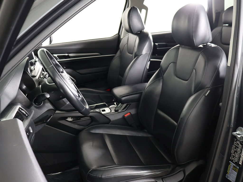 Used 2021 Kia Telluride LX FWD image 28