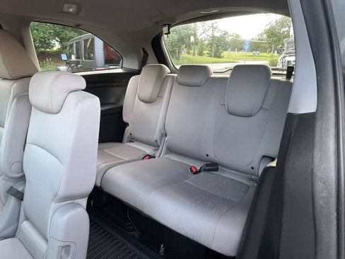 Used 2018 Honda Odyssey EX image 38