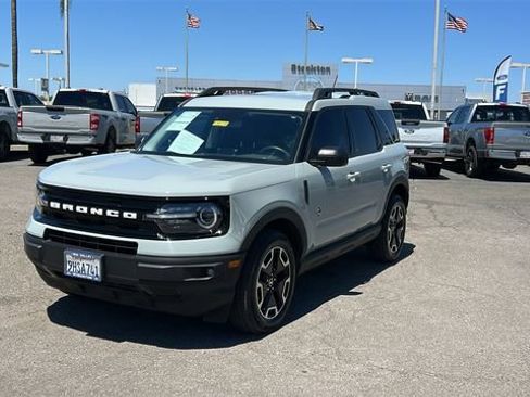 Certified 2023 Ford Bronco Sport Outer Banks AWD/4WD image 8