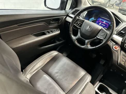 Used 2019 Honda Odyssey EX-L image 12