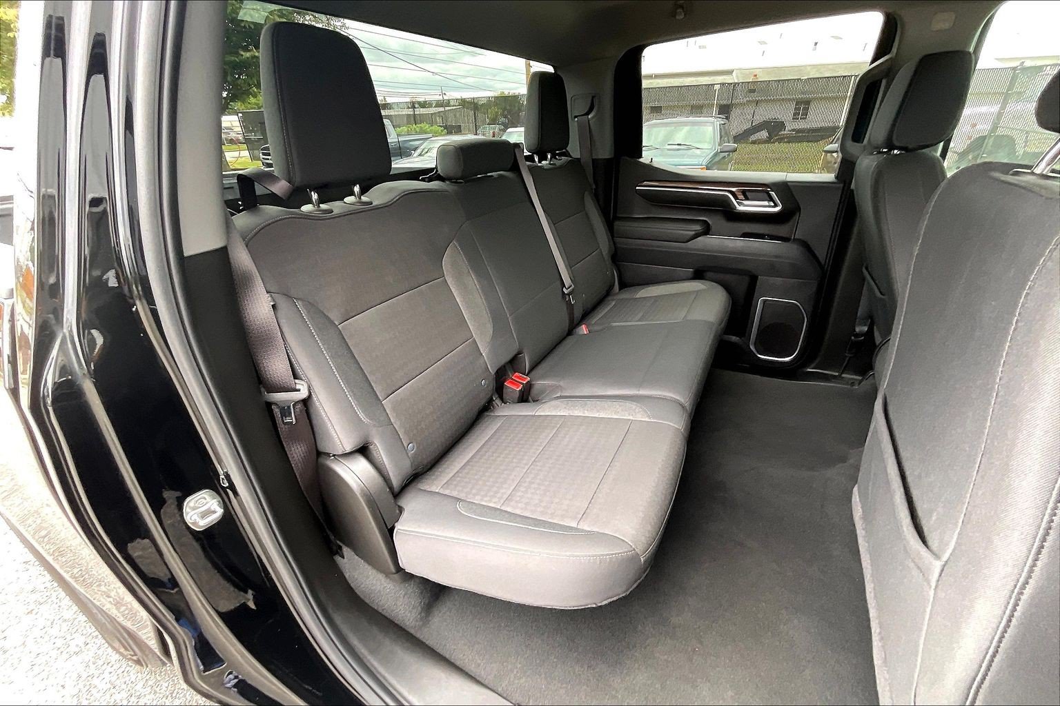 Used 2026 Chevrolet Silverado 1500 LT AWD/4WD image 30