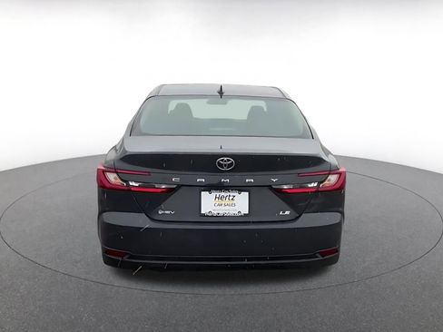 Used 2025 Toyota Camry LE image 12