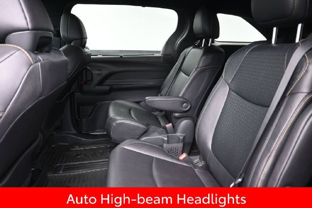 Used 2025 Toyota Sienna XLE Woodland Edition AWD/4WD image 14