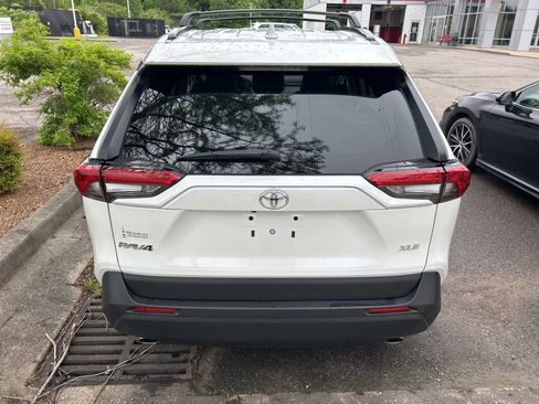Used 2025 Toyota RAV4 XLE Premium w/ Weather Package FWD image 6