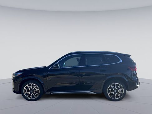 New 2025 BMW X1 xDrive28i w/ Technology Package image 2