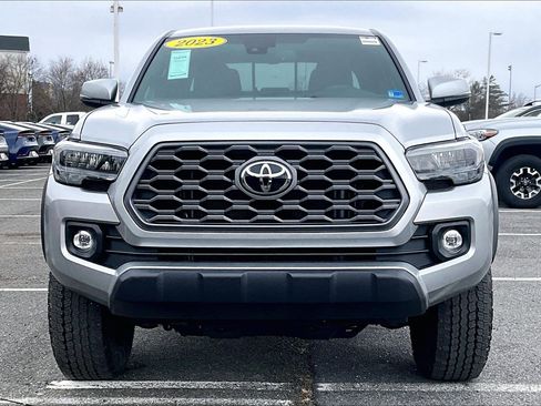 Used 2023 Toyota Tacoma TRD Off-Road image 3