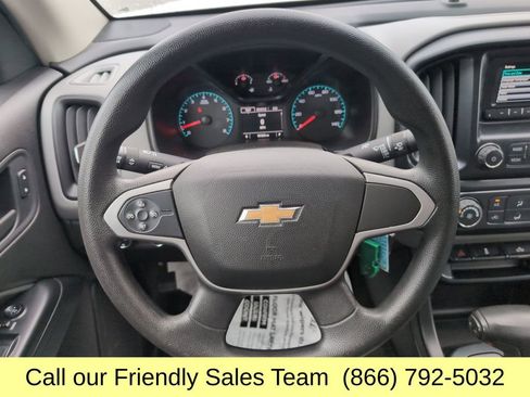 Used 2016 Chevrolet Colorado W/T w/ WT Convenience Package AWD/4WD image 18