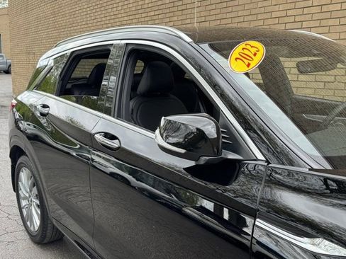 Used 2023 INFINITI QX50 Luxe AWD/4WD image 7