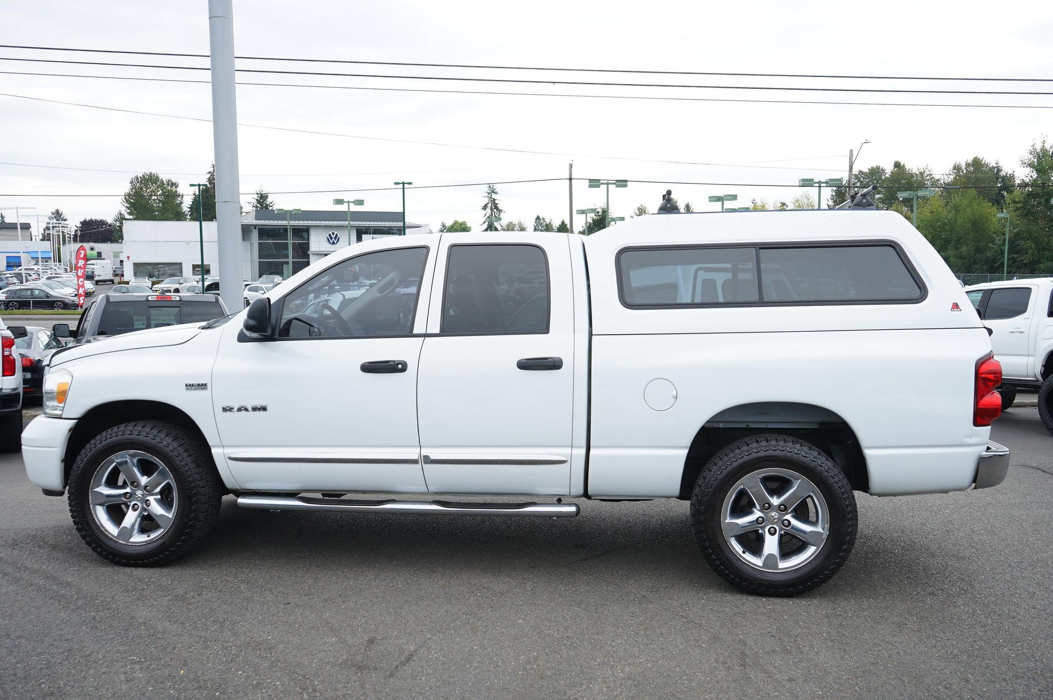Used 2008 Dodge Ram 1500 Truck Laramie w/ Trailer Tow Group AWD/4WD image 2