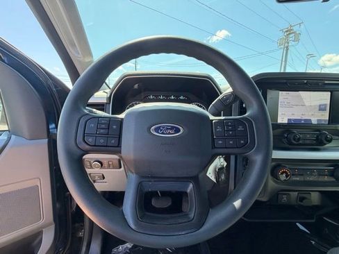 Used 2022 Ford F150 XLT w/ Trailer Tow Package AWD/4WD image 18