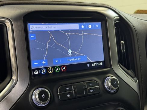 Used 2019 GMC Sierra 1500 SLT w/ SLT Premium Plus Package image 41