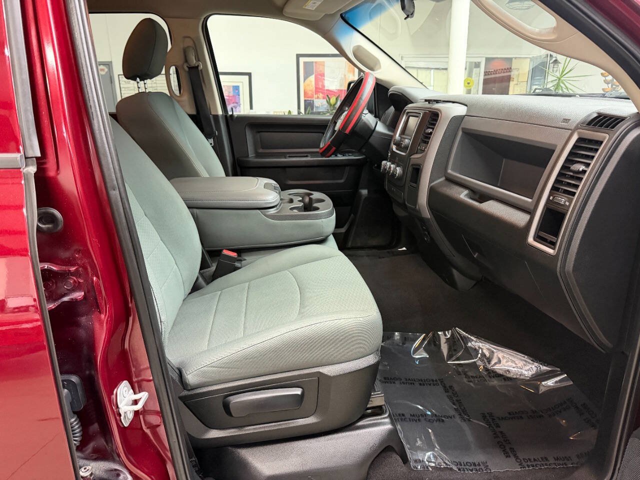 Used 2018 RAM 1500 Express w/ Express Value Package AWD/4WD image 17
