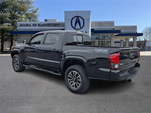 Used 2023 Toyota Tacoma SR image 3