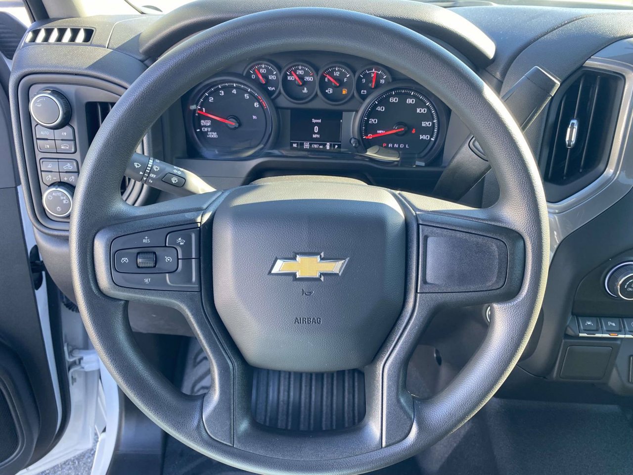 Used 2026 Chevrolet Silverado 1500 W/T w/ WT Safety Package AWD/4WD image 28