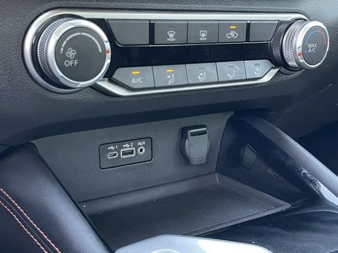 Used 2024 Nissan Altima 2.5 SR FWD image 19