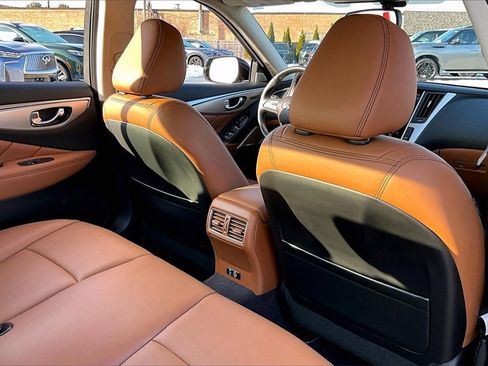 Certified 2023 INFINITI Q50 Luxe w/ Cargo Package image 31