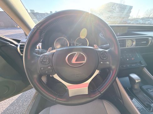 Used 2014 Lexus IS 250 w/ Preferred Accessory Package image 14
