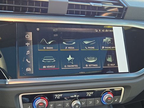 New 2025 Audi Q3 2.0T Premium Plus image 19